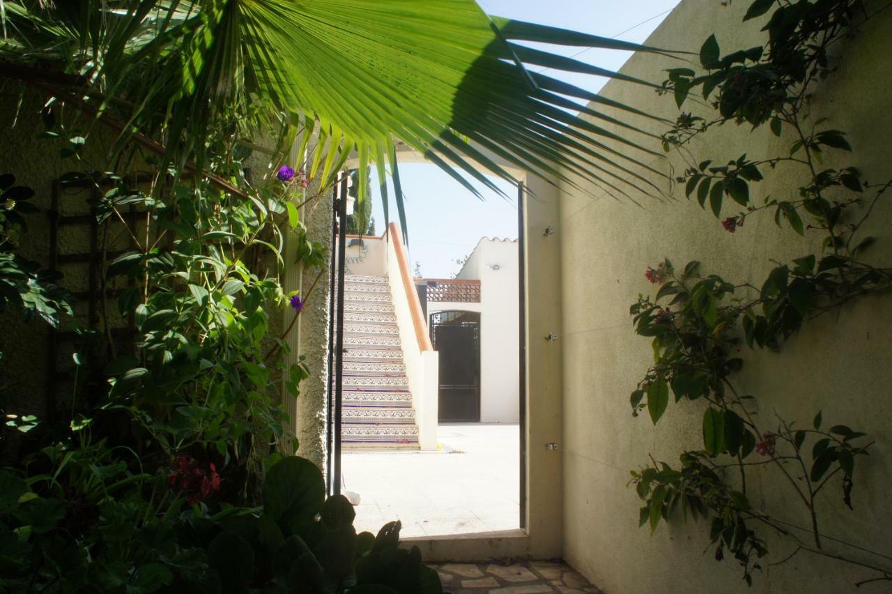 Casa Flores Apartment